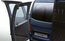 hyundai-h1-exterior-double-swing-rear-doors