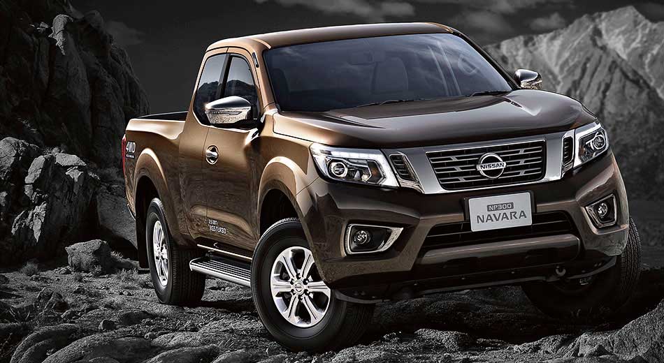 2015-navara-extra-cab-styling