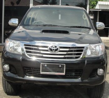 2012 Vigo Toyota Hilux front is redesigned. Available at Thailand, Dubai, Singapore  and England United Kingdom  largest 4WD dealer Jim Autos Thailand, Dubai, Singapore  and England United Kingdom 