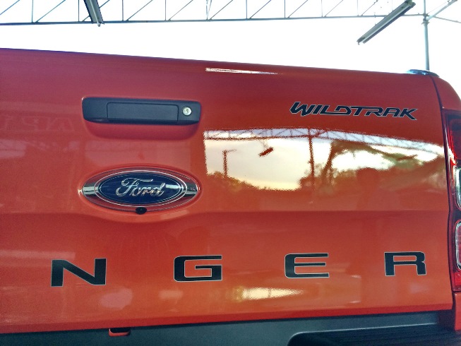 orange-ranger Wildtrak rear closeup