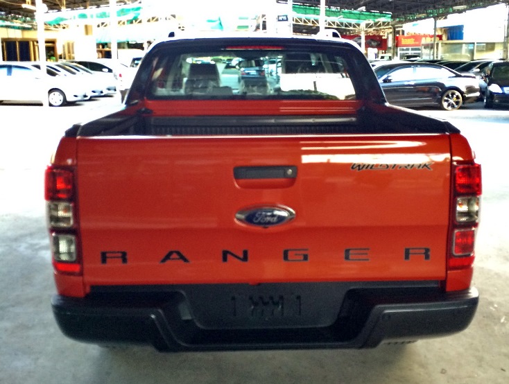orange-ranger-wildtrak rear