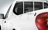 single-cab-exterior-outer-hook-small