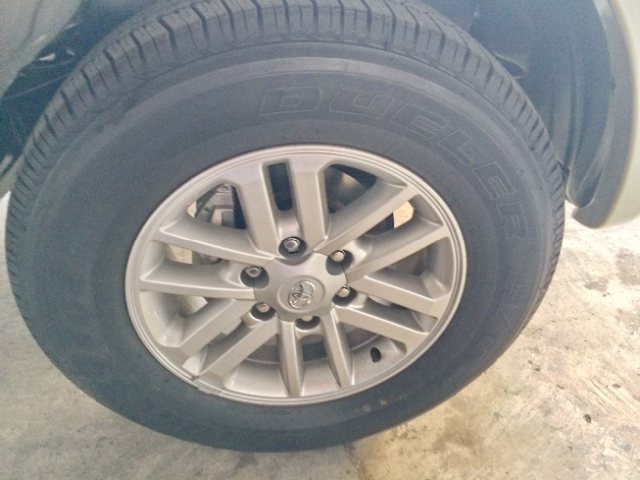 2014-Toyota-Hilux-Vigo-3000cc-Auto-4WD-rim